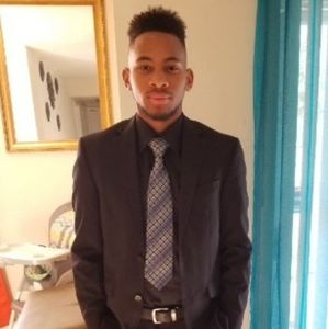 Meet your Posher, Malik